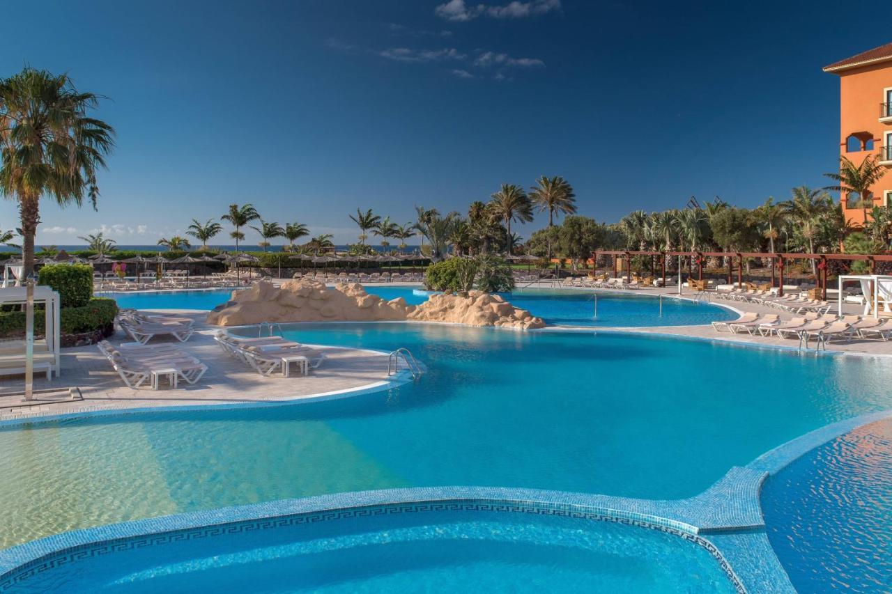 Sheraton Fuerteventura Golf & Spa Resort Калета де Фусте Екстериор снимка